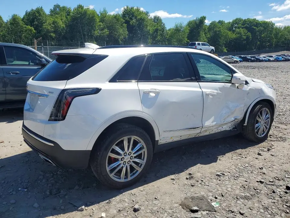 2022 CADILLAC XT5 SPORT  