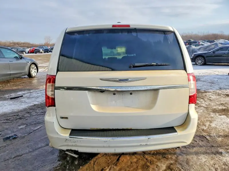 2016 CHRYSLER TOWN & COUNTRY TOURING  