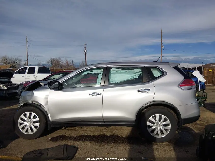 2015 NISSAN ROGUE S