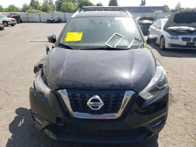 2019 NISSAN KICKS S