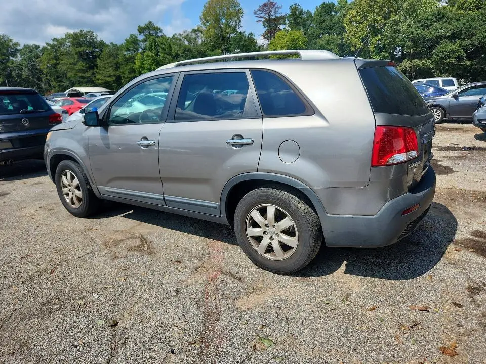 2013 KIA SORENTO LX  