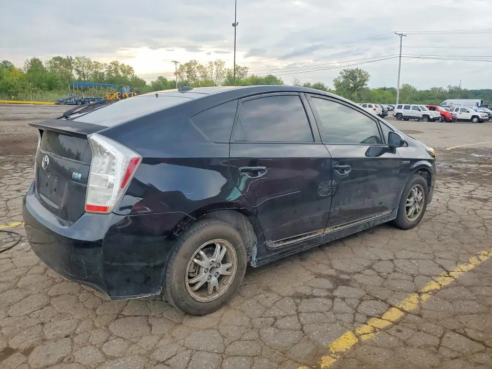 2010 TOYOTA PRIUS IV  