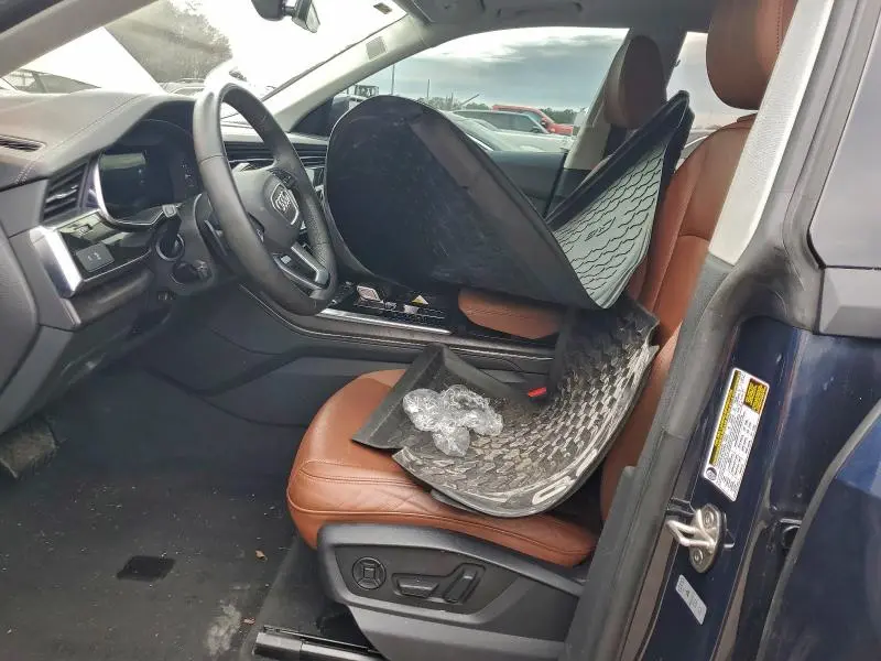 2023 AUDI Q8 PREMIUM PLUS S-LINE  