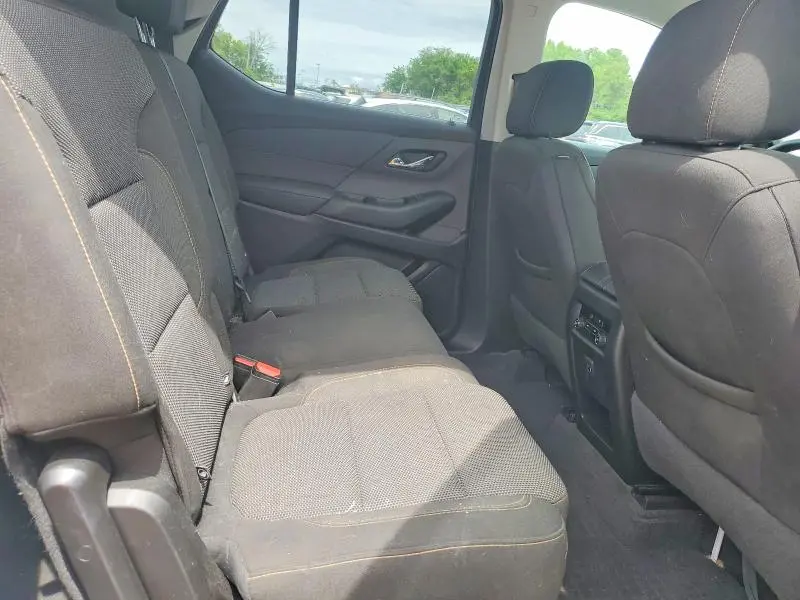 2019 CHEVROLET TRAVERSE LS  