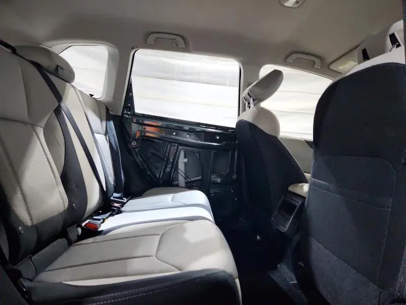 2024 SUBARU FORESTER   