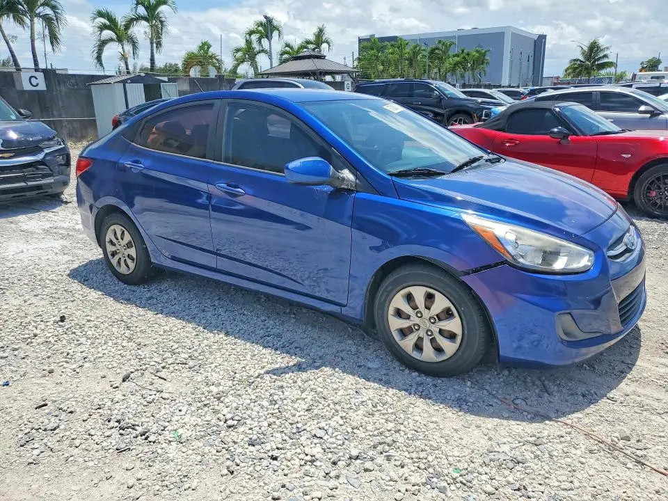 2017 HYUNDAI ACCENT SE  
