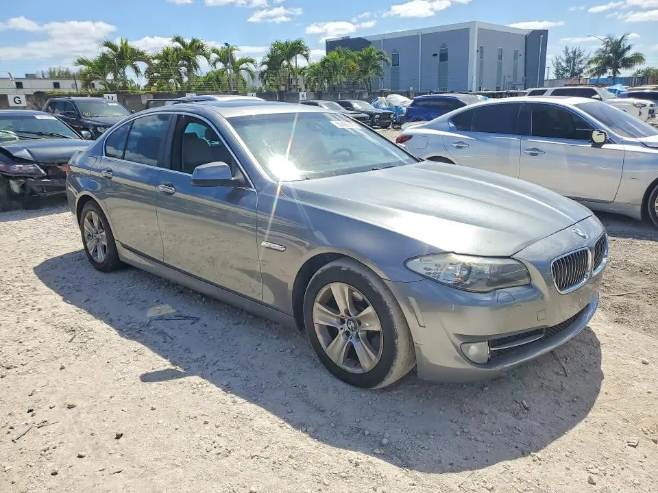 2012 BMW 528 I  