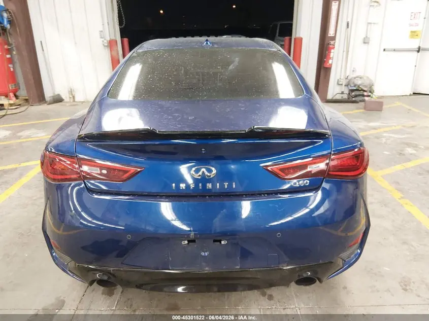 2020 INFINITI Q60 LUXE