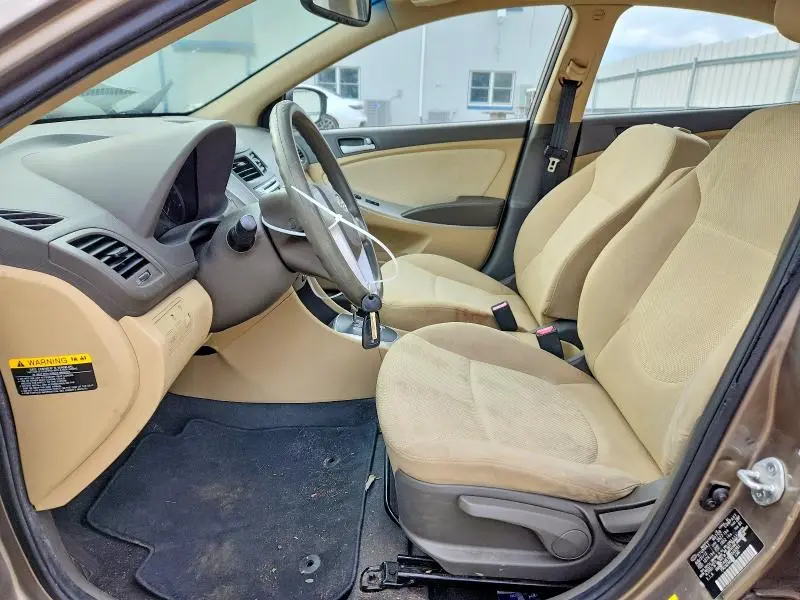 2013 HYUNDAI ACCENT GLS  