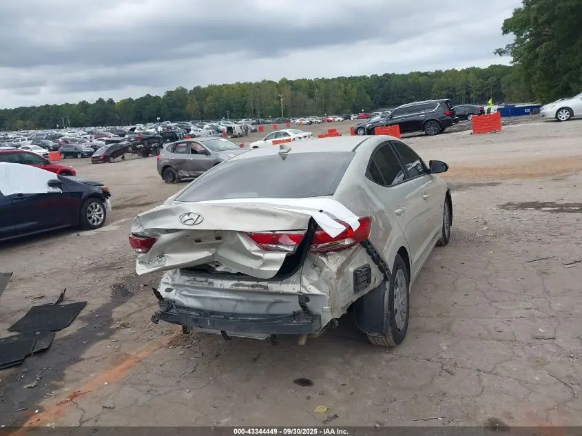 2017 HYUNDAI ELANTRA SE