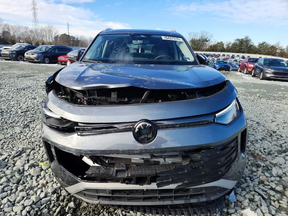 2025 VOLKSWAGEN TIGUAN SE  