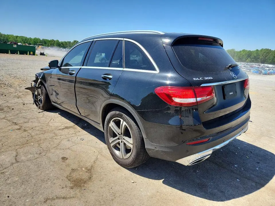 2019 MERCEDES-BENZ GLC 300  