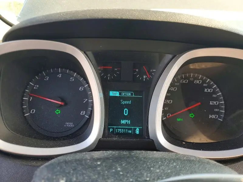 2017 CHEVROLET EQUINOX LT  