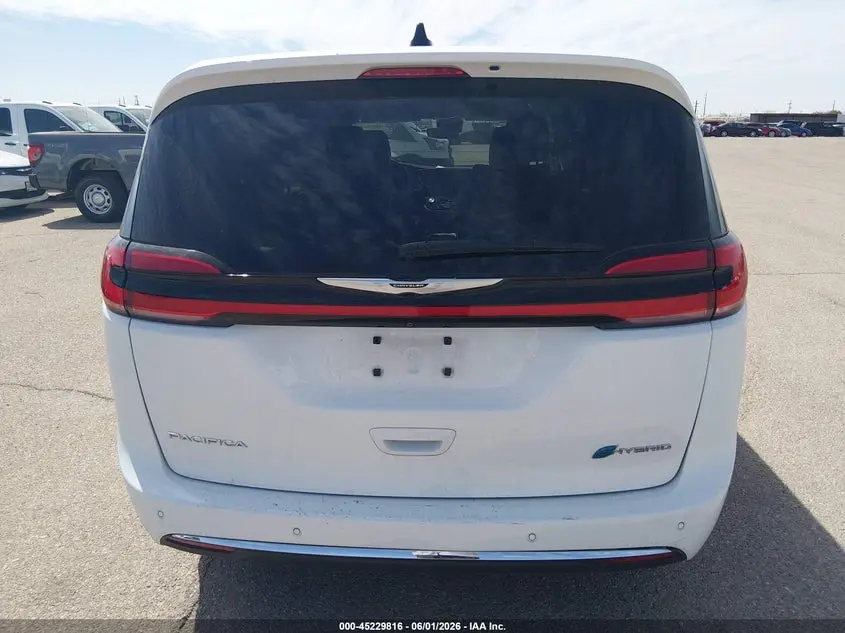 2023 CHRYSLER PACIFICA HYBRID TOURING L