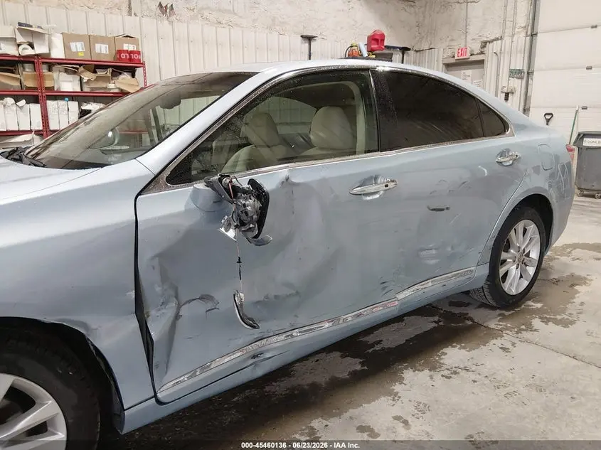 2011 LEXUS ES 350  