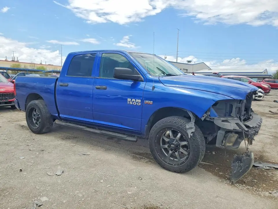 2014 RAM 1500 ST  