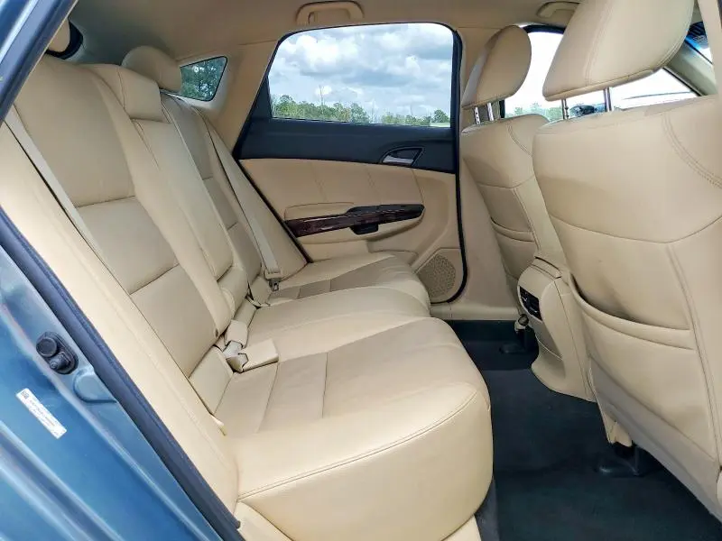2012 HONDA CROSSTOUR EXL  