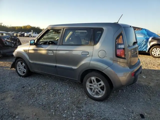2010 KIA SOUL +  