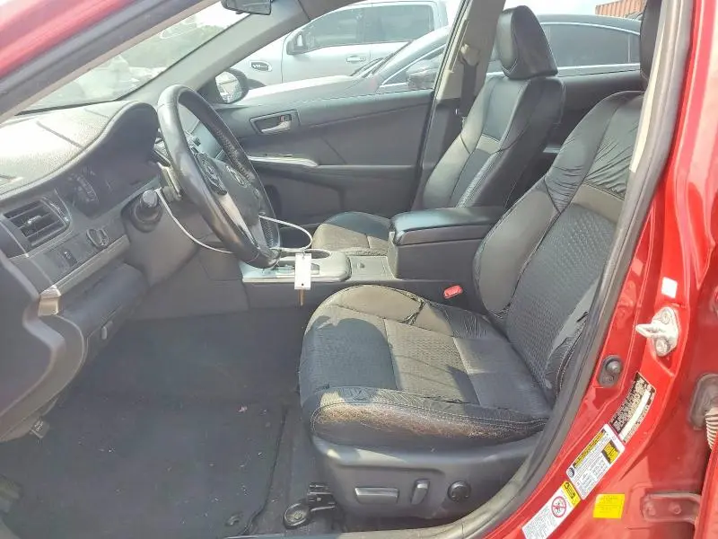 2012 TOYOTA CAMRY SE  