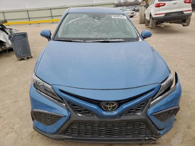 2024 TOYOTA CAMRY SE NIGHT SHADE  