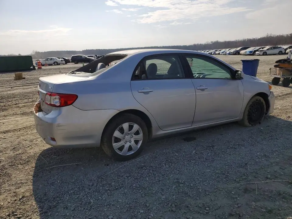 2012 TOYOTA COROLLA LE  