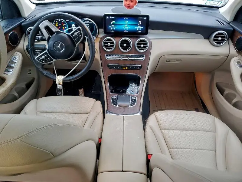 2021 MERCEDES-BENZ GLC 300 4MATIC  