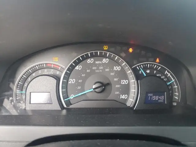 2013 TOYOTA CAMRY L  