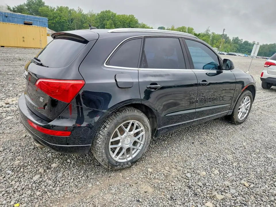 2010 AUDI Q5 PREMIUM PLUS  