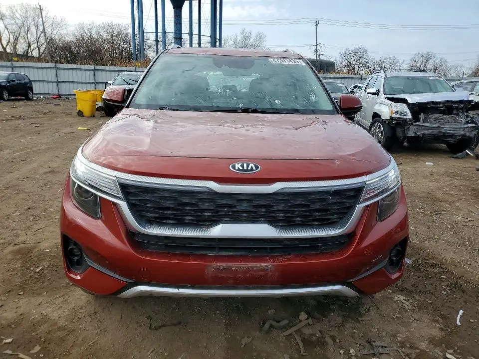 2021 KIA SELTOS S  