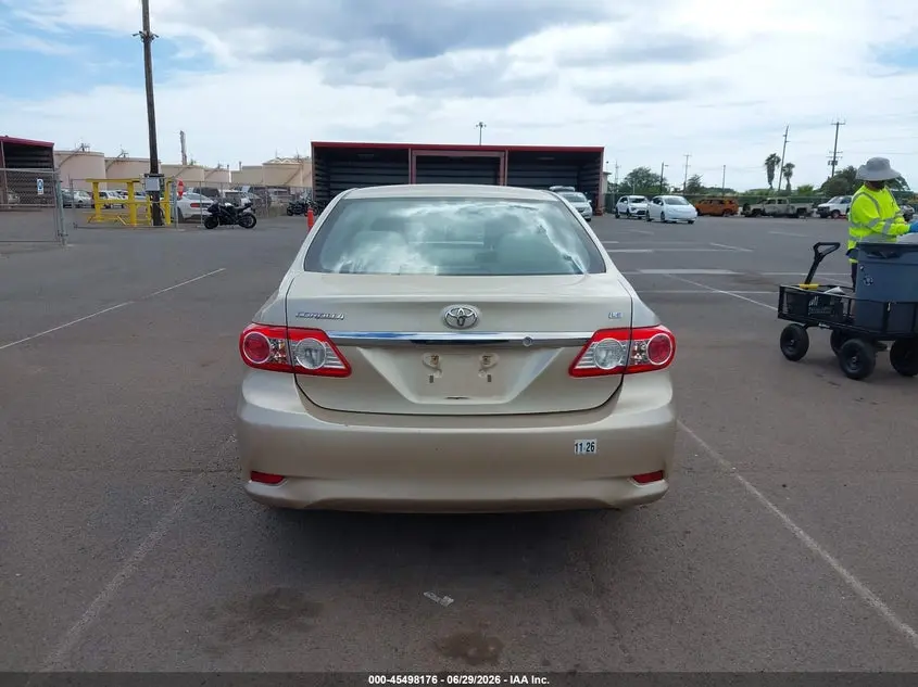 2013 TOYOTA COROLLA  
