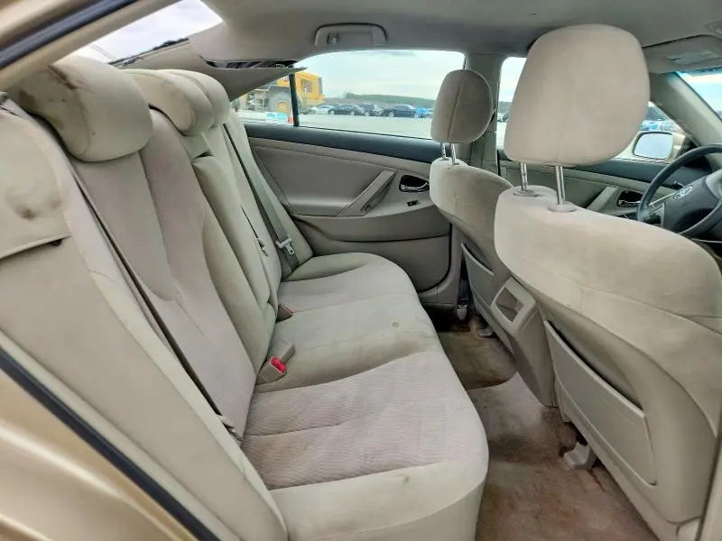 2011 TOYOTA CAMRY BASE  