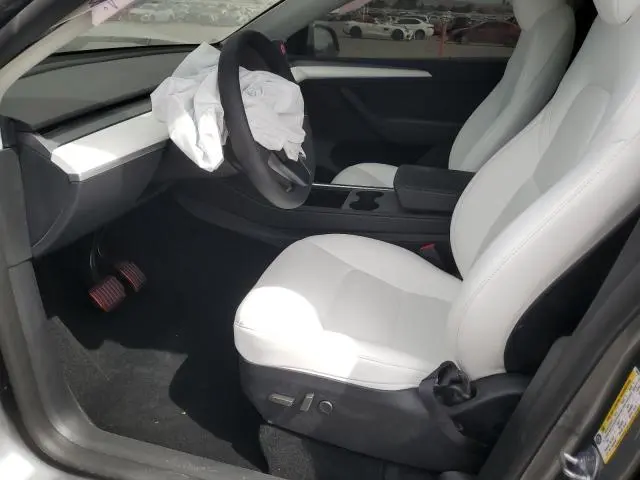 2025 TESLA MODEL Y 