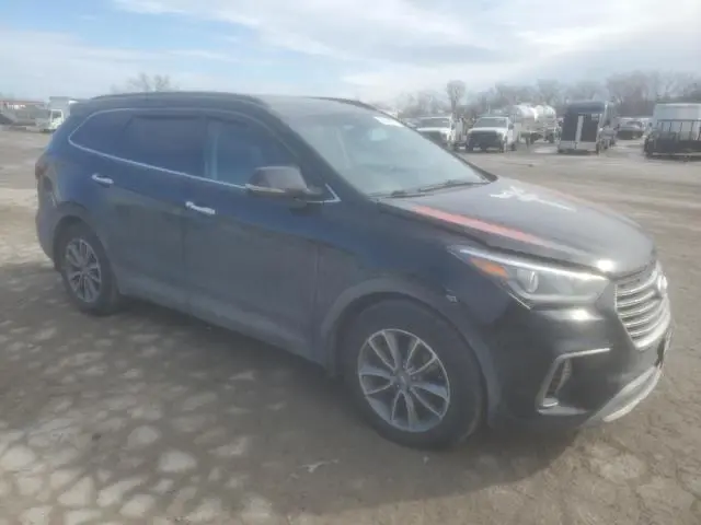 2017 HYUNDAI SANTA FE SE  