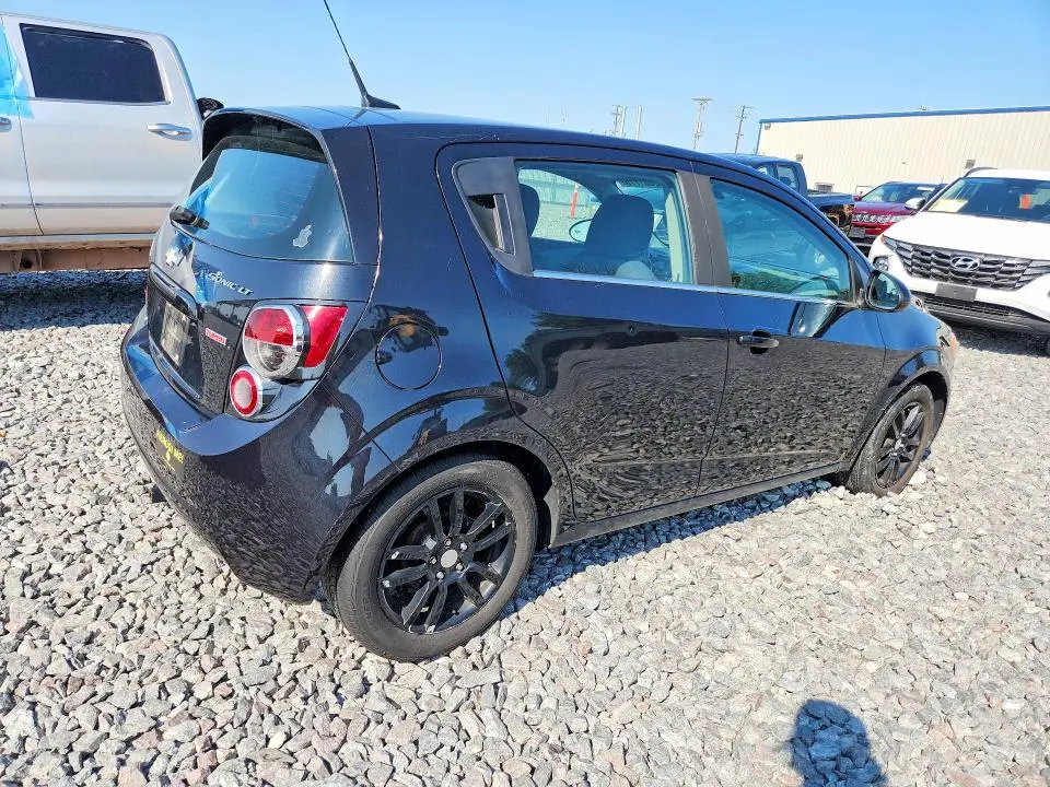 2014 CHEVROLET SONIC LT  