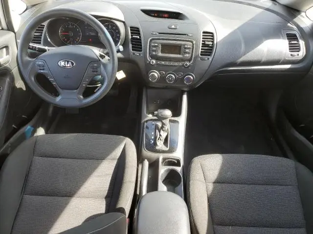 2017 KIA FORTE LX  