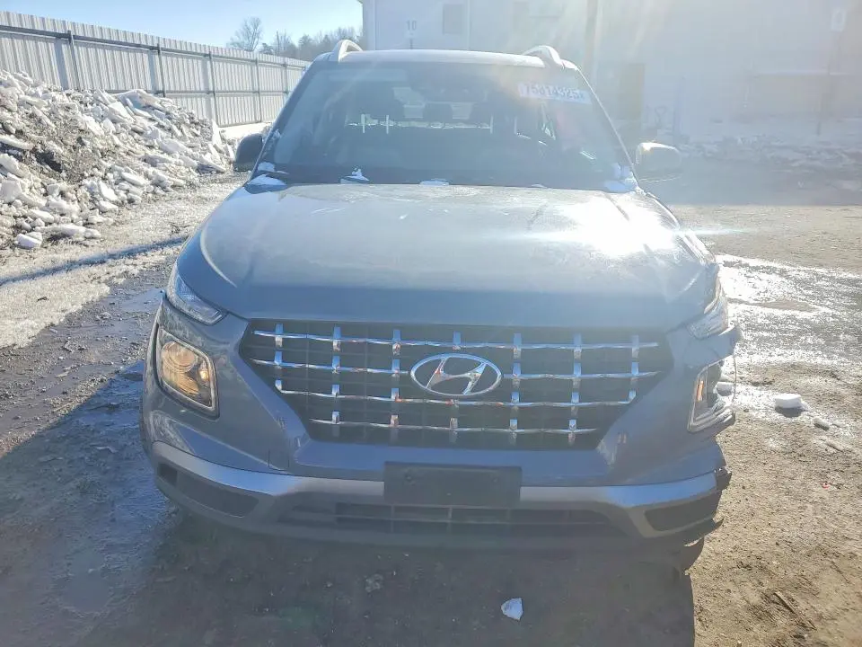 2022 HYUNDAI VENUE SEL  