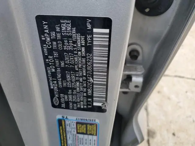 2018 HYUNDAI TUCSON SE  