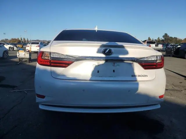 2016 LEXUS ES 300H  