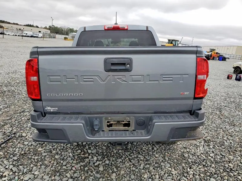 2022 CHEVROLET COLORADO LT  