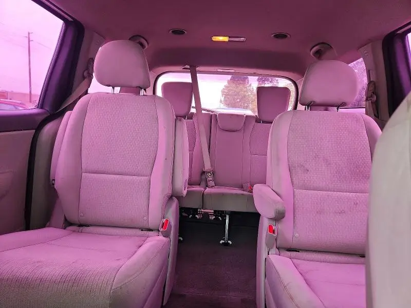2016 KIA SEDONA L  