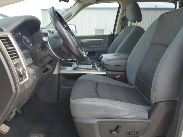 2013 RAM 1500 SLT  