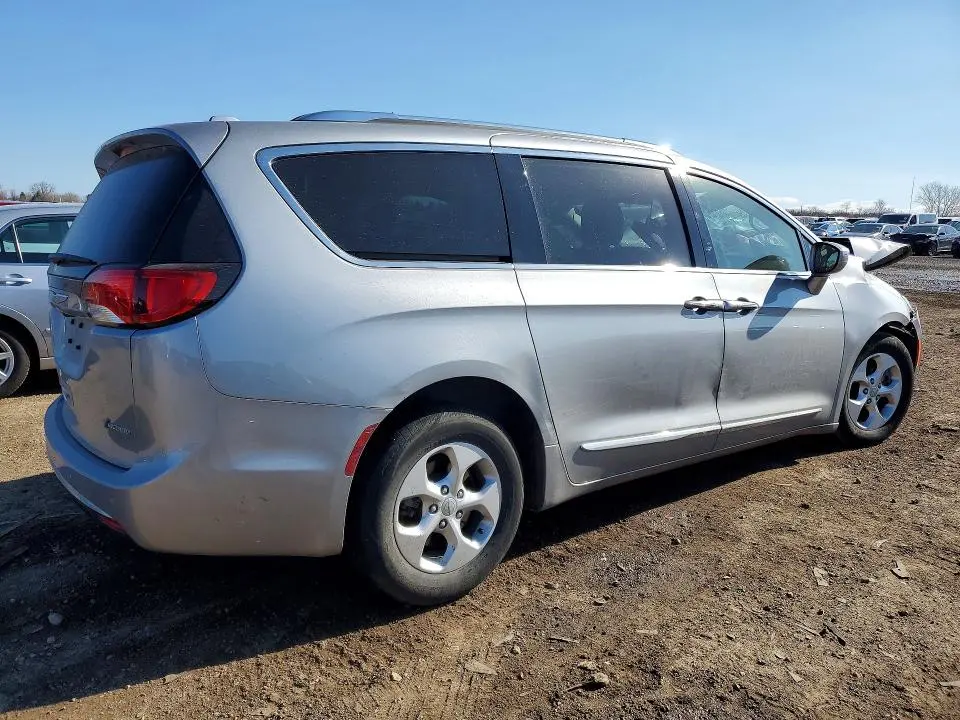 2018 CHRYSLER PACIFICA HYBRID TOURING L  