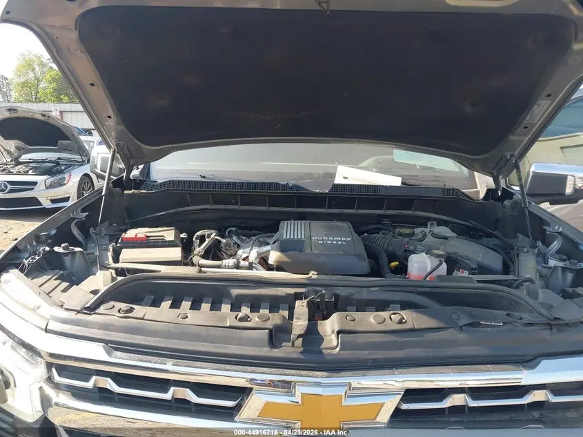2024 CHEVROLET SILVERADO 1500 4WD  SHORT BED LTZ
