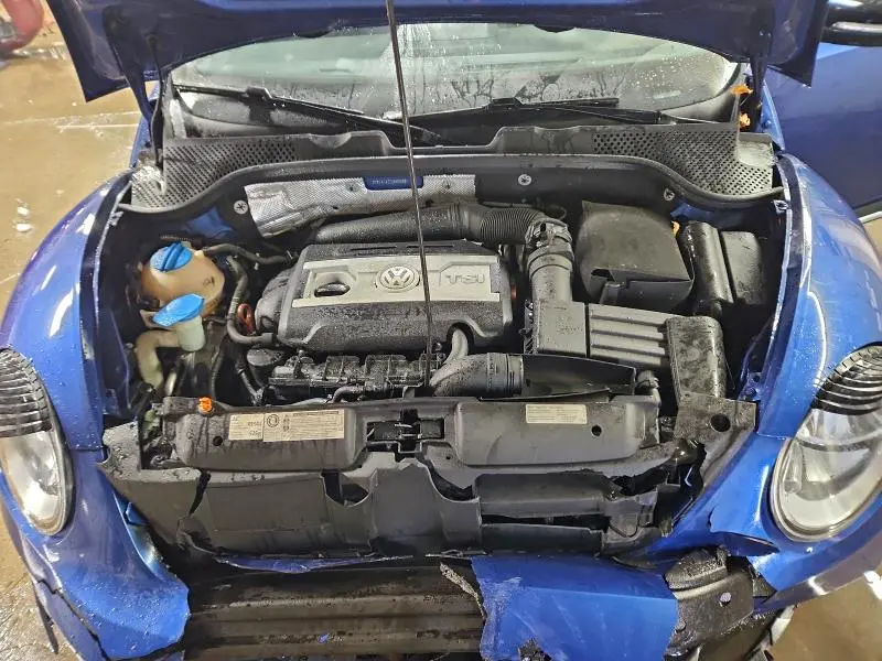 2012 VOLKSWAGEN BEETLE TURBO  