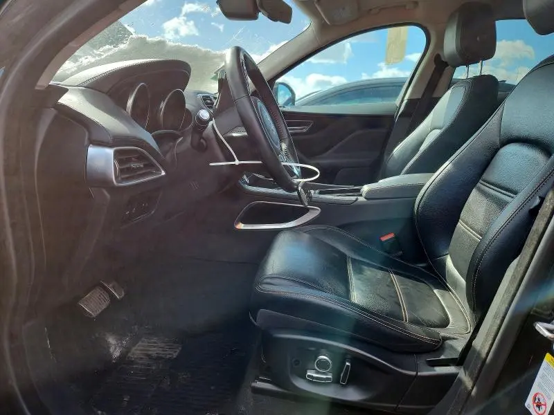 2019 JAGUAR F-PACE PRESTIGE  