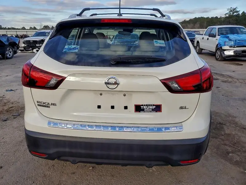2019 NISSAN ROGUE SPORT S  