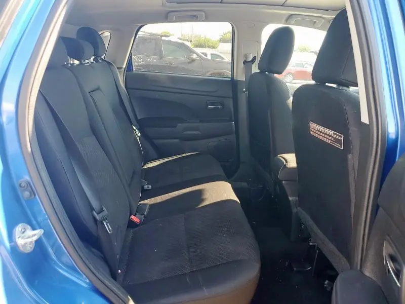 2015 MITSUBISHI OUTLANDER SPORT SE