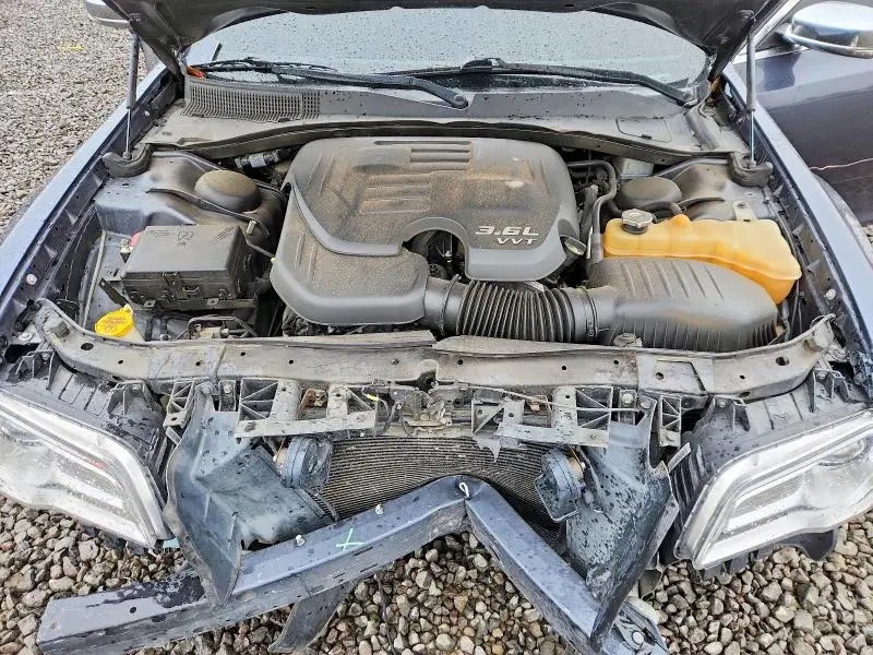2018 CHRYSLER 300 LIMITED  