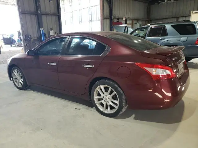 2010 NISSAN MAXIMA S  