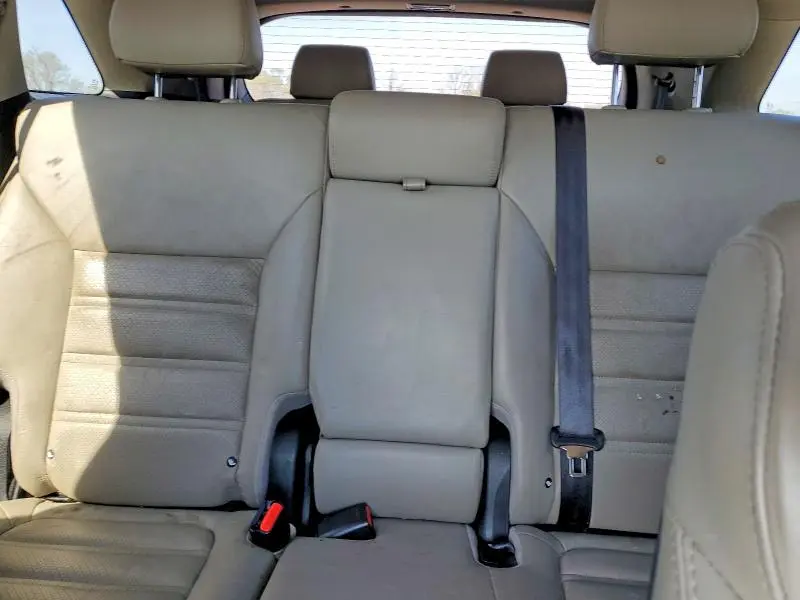 2017 KIA SORENTO EX V6  